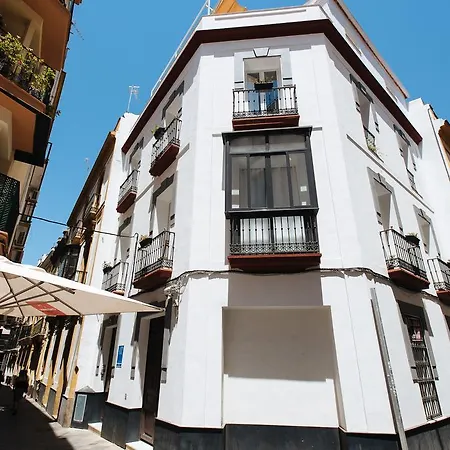 Hostly Acetres 1b-2b Center-fibre-conmunal Terrace-parking Optional Apartment Seville