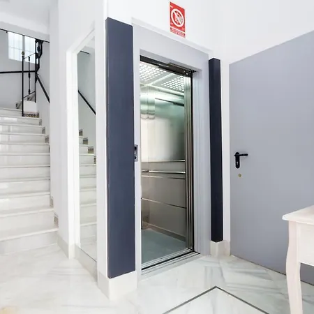 Hostly Acetres 1b-2b Center-fibre-conmunal Terrace-parking Optional Apartment *